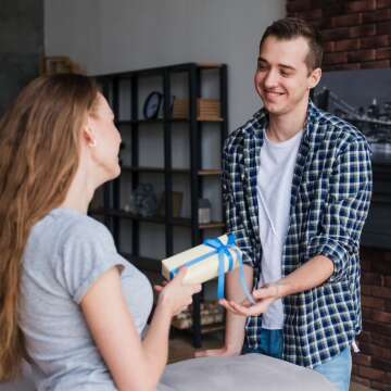 Cheers to His New Place: Housewarming Gifts Perfect for Men