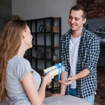 Cheers to His New Place: Housewarming Gifts Perfect for Men