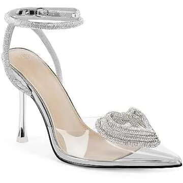 Valentine’s Day looks