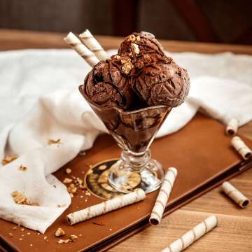 Cool Treats, Warm Hearts: The Best Gifts for Ice Cream Lovers