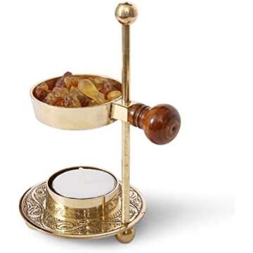 • A R O M A T E R A P I A •