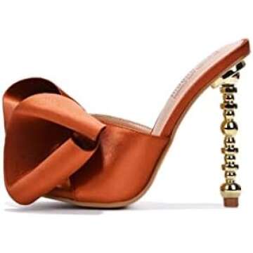 heels !! wide foot approved