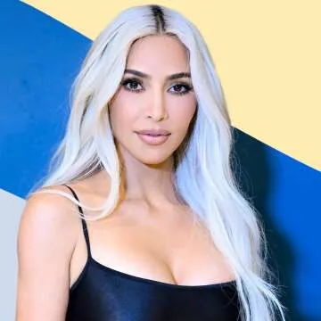 Kim Kardashian - Beauty - SKKN