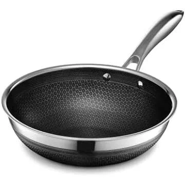 LISA'S KITCHEN TOOLS