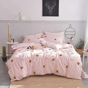 Strawberry Room Decor