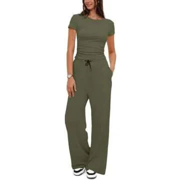 DISNEYLAND ESSENTIALS