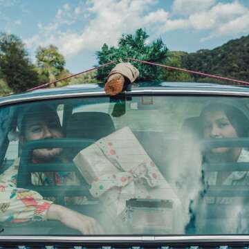 Wanderlust Wonders: Perfect Presents for the Travel Enthusiast!