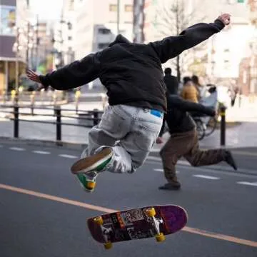 Skateboarding Santa: Top Gifts for the Skater in Your Life
