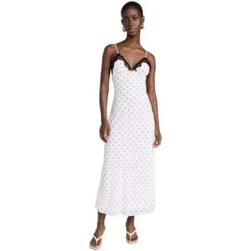 CLOTHING + ACESSORIES