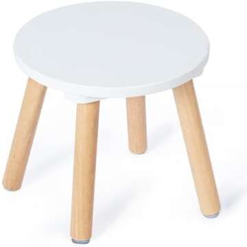 playroom decor & toys