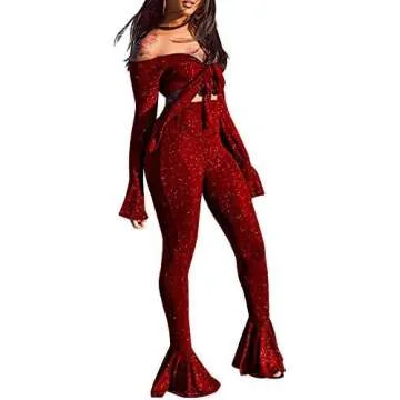 Looks That Stand Out: Eye-Catching Outfits