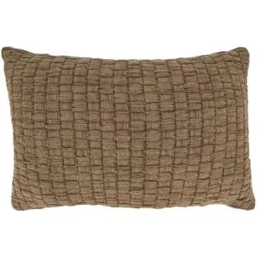 · Pillows & Blankets