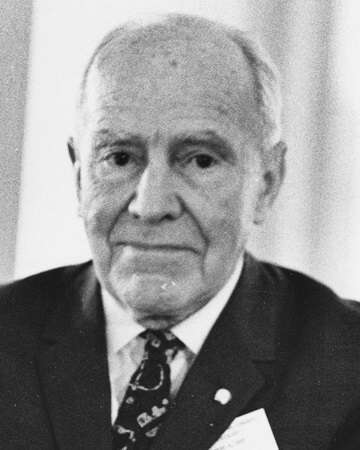 Remembering Raymond Dart: A Pioneer in Paleoanthropology