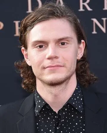 Celebrating Evan Peters: A Rising Star in American Cinema