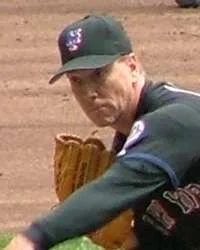 Tom Glavine's Historic Feat: 20 Games in Three Consecutive Years