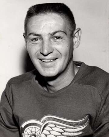 Terry Sawchuk's Historic First Shutout
