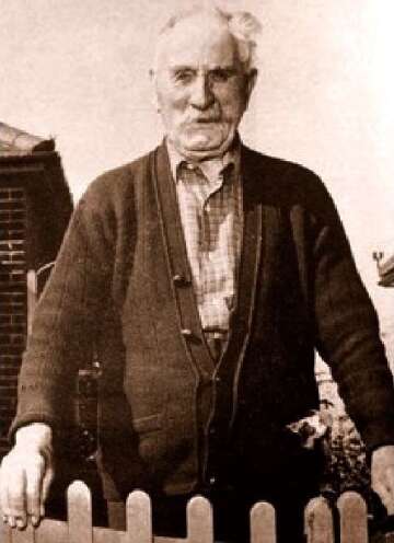 The Downfall of Zeppelin LZ-76: A Historic Aerial Duel