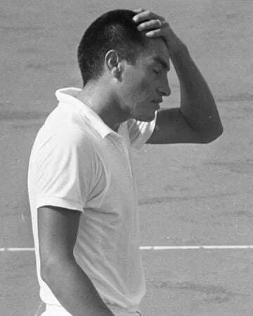 Remembering Alex Olmedo: A Tennis Legend's Journey