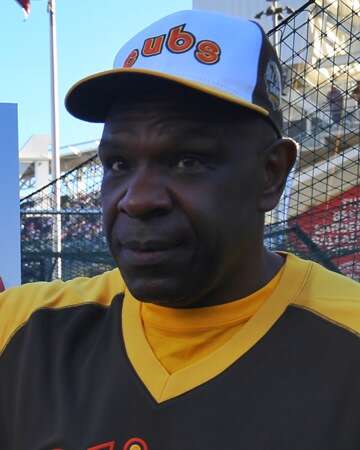 Steve Carlton Breaks MLB Strikeout Record in 1981