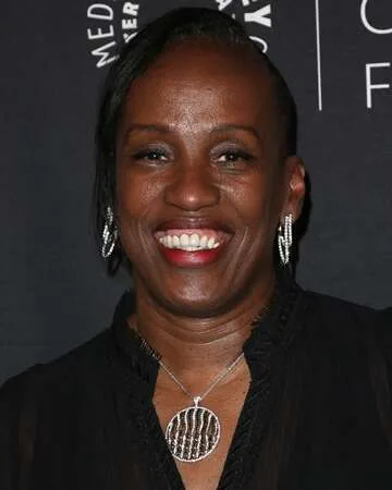 Jackie Joyner-Kersee Breaks World Heptathlon Record in 1986