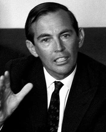 First Heterotopic Heart Transplant: A Surgical Milestone in 1974