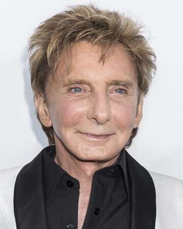 Barry Manilow's Showstoppers Debuts in NYC