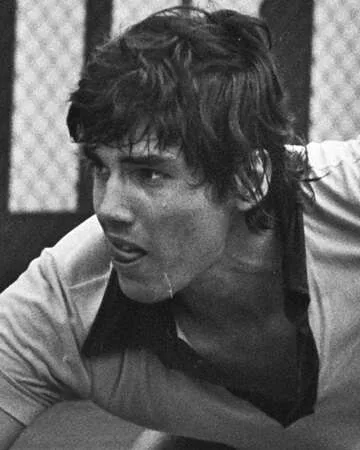 Celebrating Victor Pecci: A Paraguayan Tennis Legend