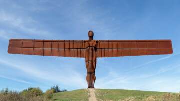 The Angel of the North: A Landmark Sculpture Unveiled in 1998