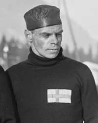 Clas Thunberg Breaks 500m Speed Skating Record