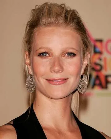 Gwyneth Paltrow's Lavish Hamptons Wedding