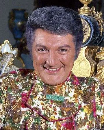 Barbra Streisand Opens for Liberace: A Night to Remember in 1963