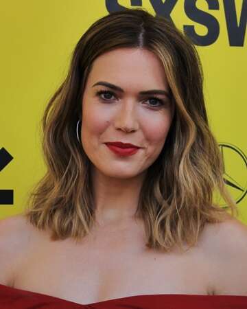 Mandy Moore Ties the Knot with Taylor Goldsmith