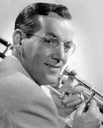 Glenn Miller's 'In The Mood' Hits #1 in 1940