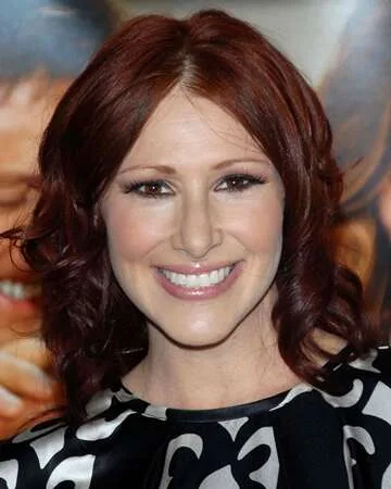 Celebrating Tiffany Darwish: The Pop Sensation Born in 1971