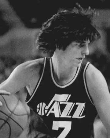 Pete Maravich: The First to 30,000 Points in College Basketball