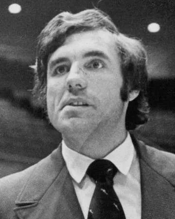 Dave DeBusschere's Remarkable MLB Hit in 1963