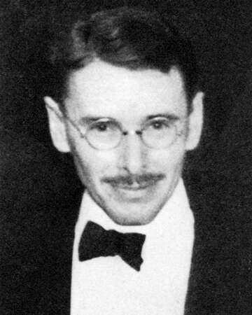 Eugene O'Neill's 'Long Day's Journey Into Night' Makes Waves in 1956