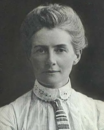 The Execution of Edith Cavell: A Nurse's Sacrifice in 1915
