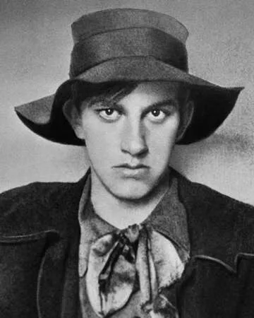 Celebrating the Birth of Vladimir Mayakovsky: A Revolutionary Poet