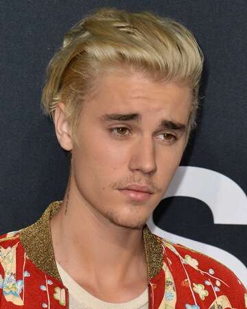 Justin Bieber Reveals His Battle with Lyme Disease