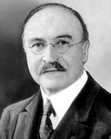 The Birth of Bakelite: A Revolution in Plastics