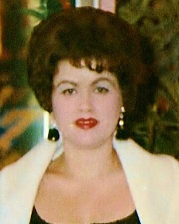 The Release of "I Fall to Pieces" by Patsy Cline