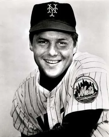 Tom Seaver Named NL Rookie of the Year 1967