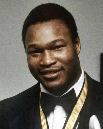 Mike Tyson vs. Larry Holmes: A Historic Clash in 1988