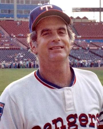 Gaylord Perry's Milestone: 3,500 Career Strikeouts in 1983