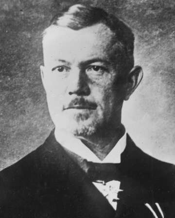 The Death of Admiral Reinhard Scheer: A Key Figure in World War I