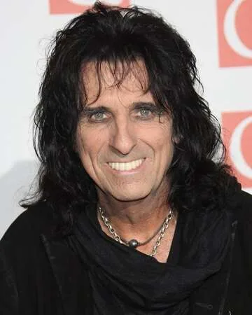 Rock Legend Alice Cooper Weds Choreographer Sheryl Goddard