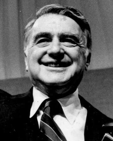 The Legacy of Edwin Land: A Pioneer of Instant Photography