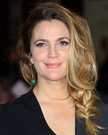 Drew Barrymore's Glamorous Wedding to Tom Green