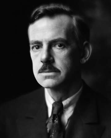 Premiere of Eugene O'Neill's "Days Without End" in 1934